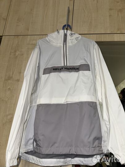Ветровка Helly hansen