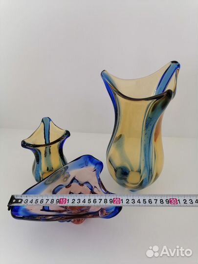 Вазы из цветного стекла чехия