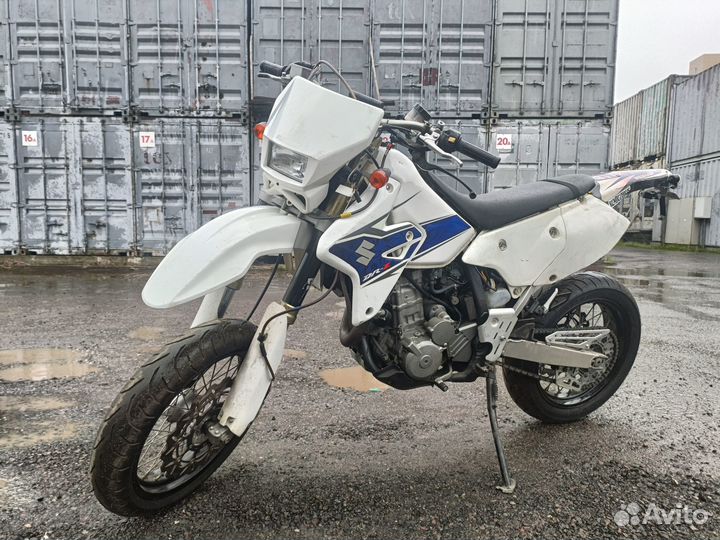 Suzuki DR-Z 400 SM