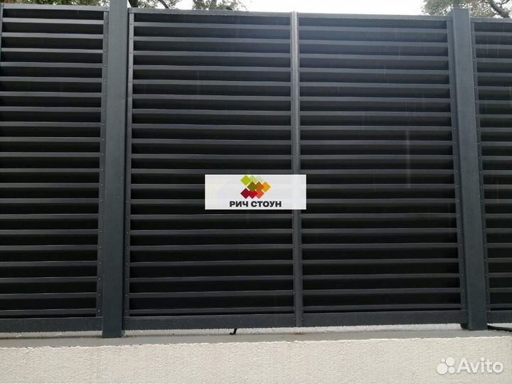 Забор жалюзи металлические