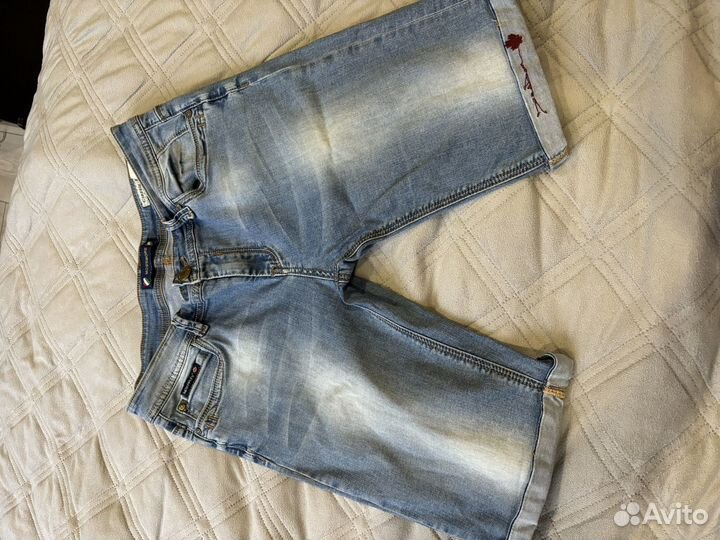 Женские джинсовые шорты