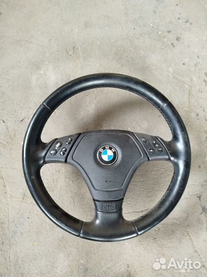 BMW руль