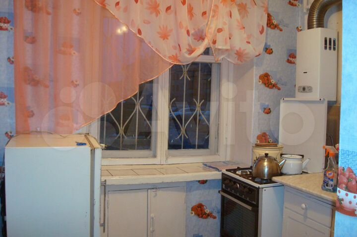 2-к. квартира, 43 м², 1/5 эт.