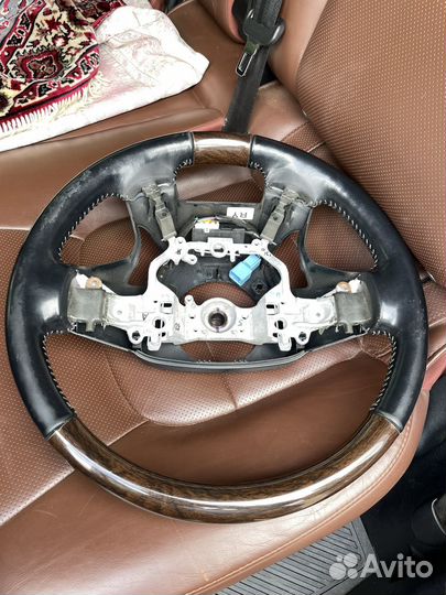 Руль toyota land cruiser 200