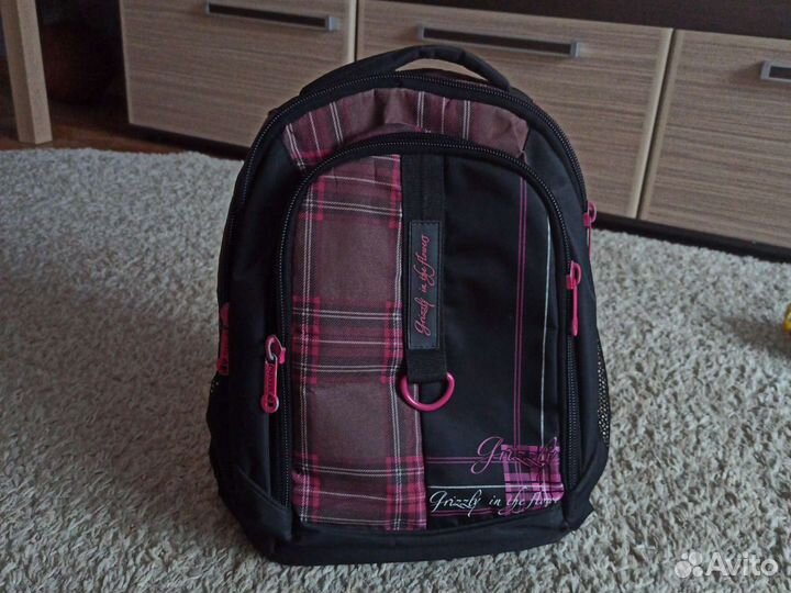 Рюкзак школьный