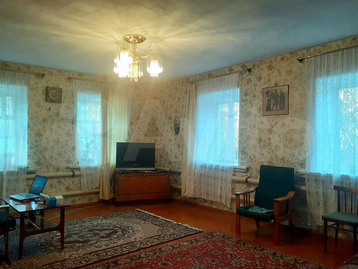 Дом 79,8 м² на участке 6 сот.