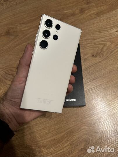 Samsung Galaxy S23 Ultra, 12/256 ГБ