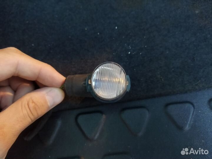 Фонарь подсветки зеркала Touareg NF