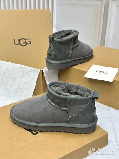 Ugg classic ultra mini