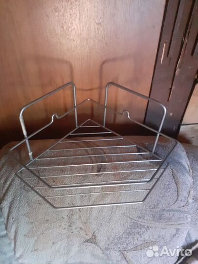 Уголок подставка железный