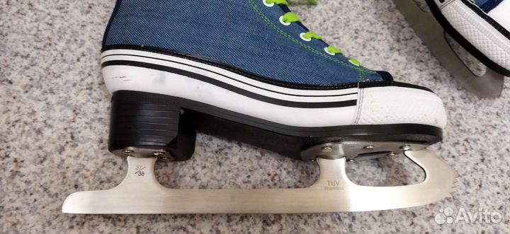 Коньки фигурные женские 37 - 38 размер