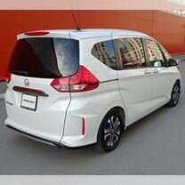 Honda Freed+ 1.5 CVT, 2020, 49 000 км, с пробегом, цена 2 299 000 руб.