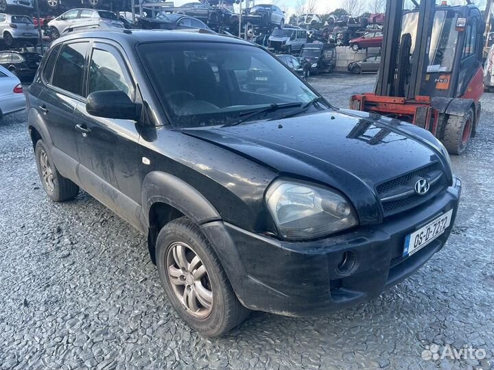 Ступица задняя правая hyundai tucson JM 2006