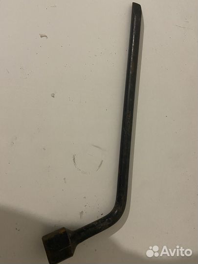 Балонный ключ на hyundai santa fe