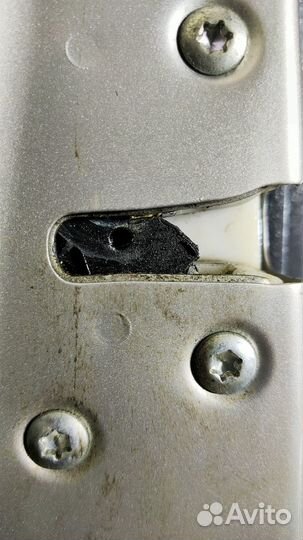 Замок двери задней левой Mitsubishi Lancer X