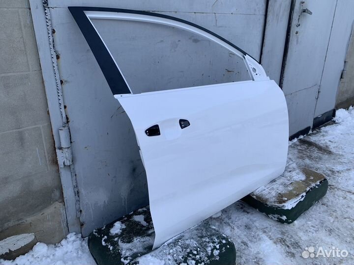 Дверь передняя правая Kia Rio 4 Оригинал 2017-2021