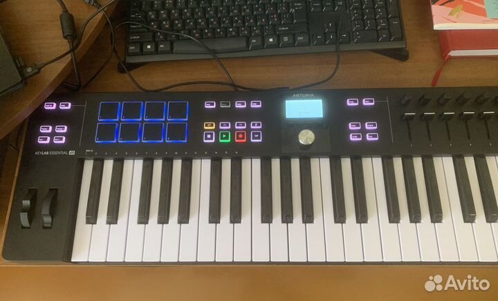 Midi-клавиатура Arturia KeyLab Essential 49