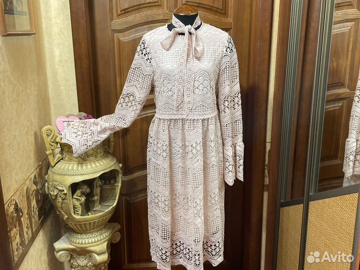 Платье новое кружевное