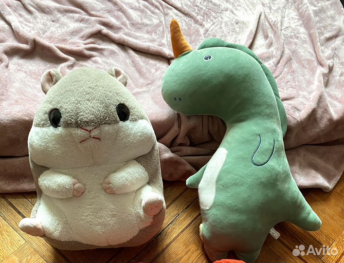 Большая мягкая игрушка динозавр