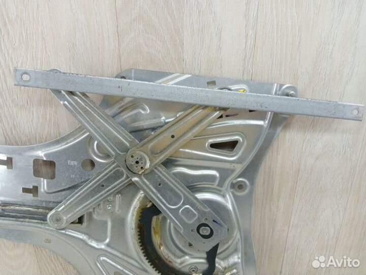 Стеклоподъемный механизм передний правый Hyundai