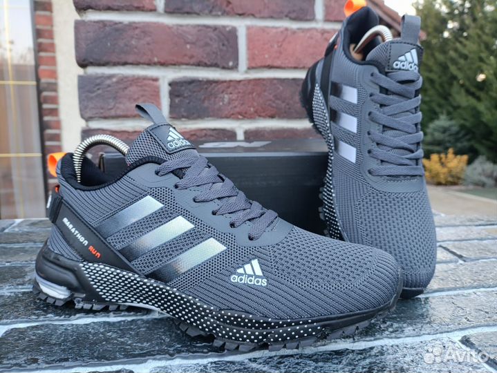 Кроссовки Adidas marathon спортивные