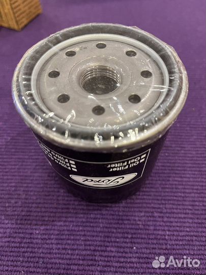 Фильтр масляный Ford 1883037