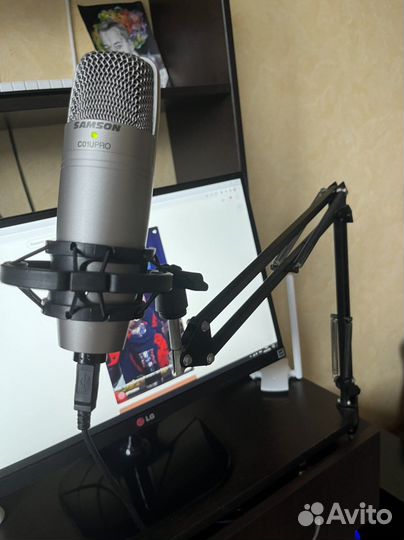 Микрофон студийный Samson c10UPro