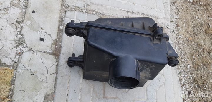 Корпус воздушного фильтра 2110