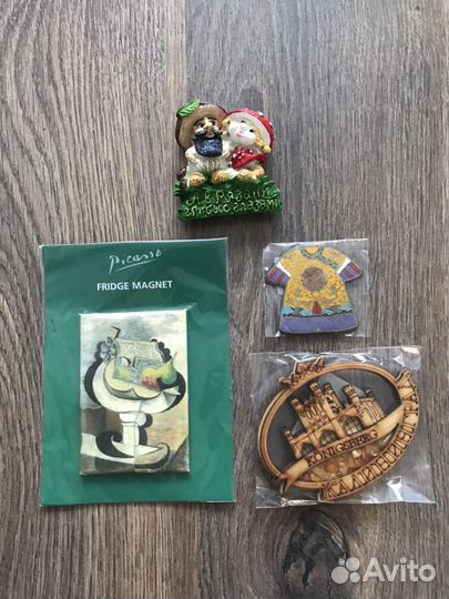 Магниты на холодильник, новые, разные