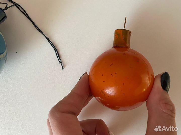 Шары. Толстое стекло. Лебедь. Грибочки