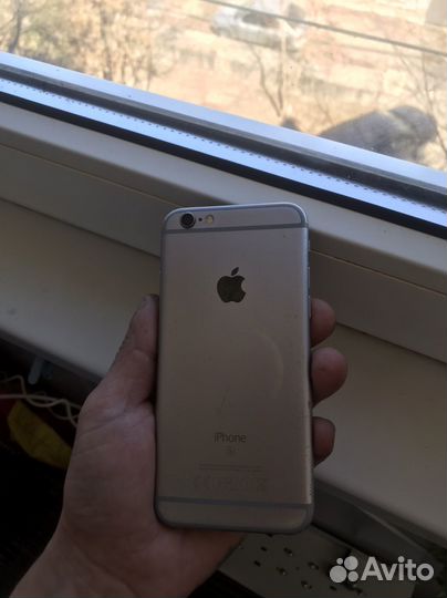 iPhone 6S, 32 ГБ