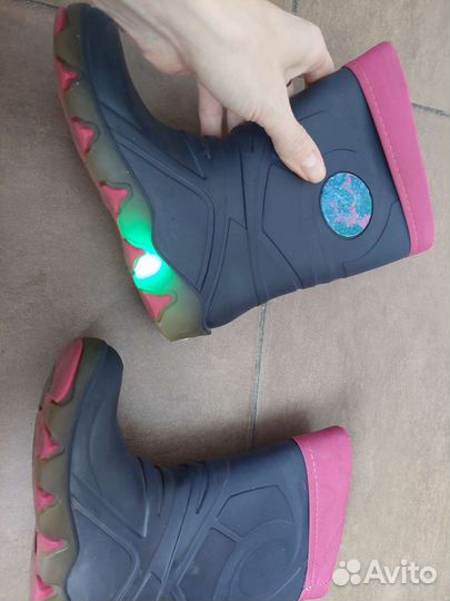 Резиновые сапоги утеплённые р26/27