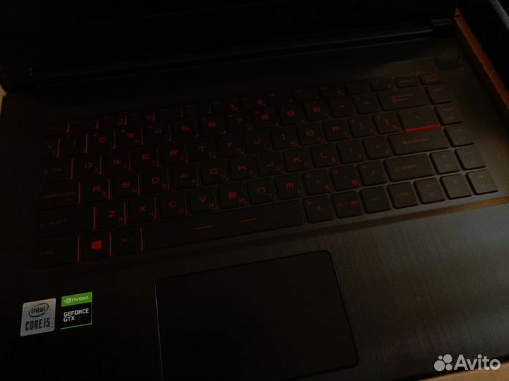 Игровой ноутбук с увеличенной памятью msi GF63 Thi