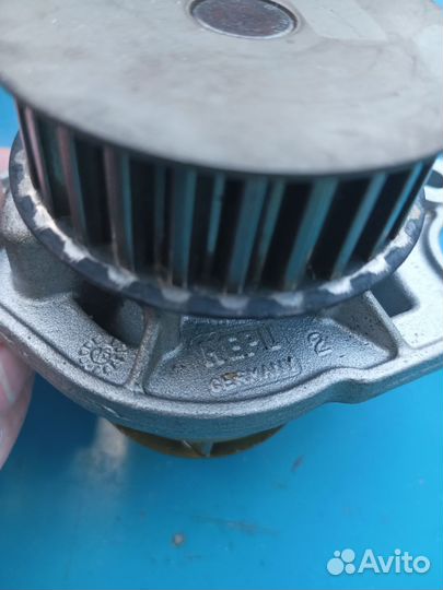 Помпы Skoda oktavia tour