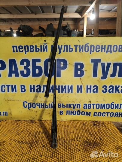 Поводок стеклоочистителя заднего Ford Escort