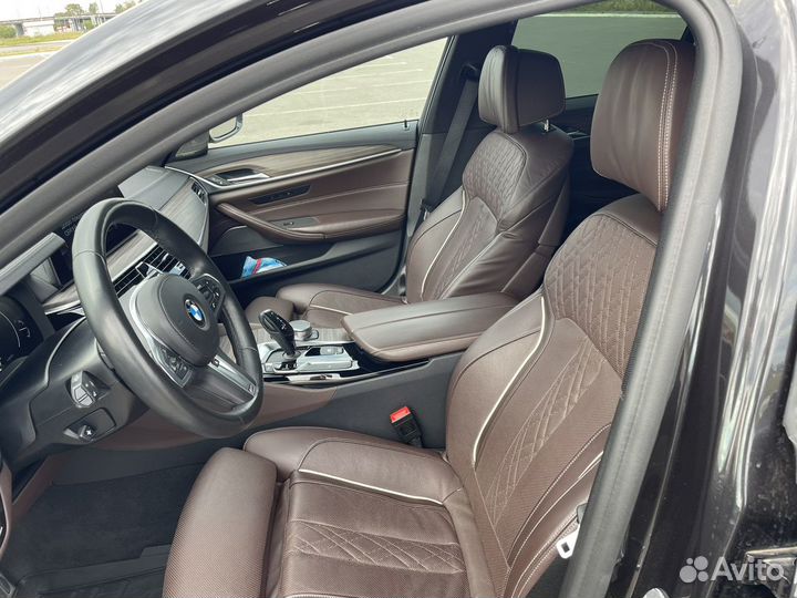 BMW 5 серия 3.0 AT, 2019, 55 400 км