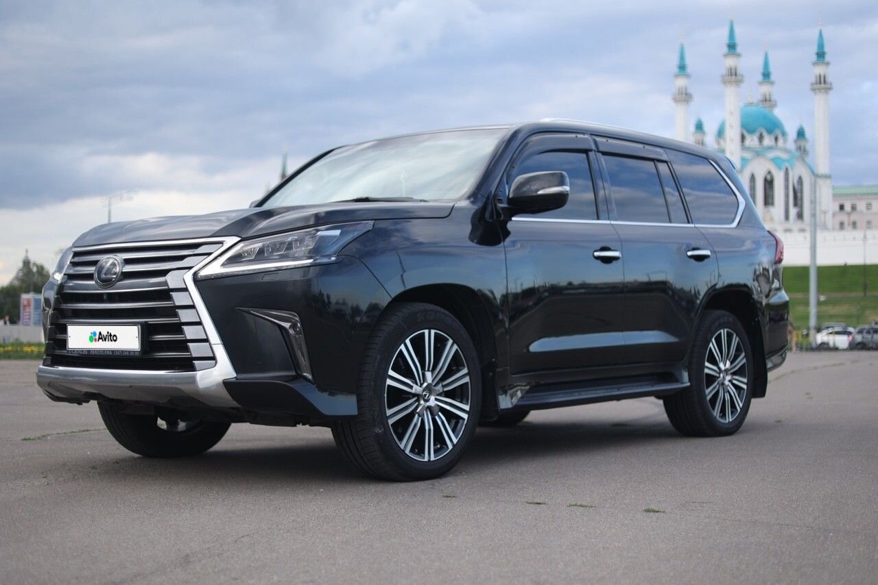 Lexus LX: фото владельца