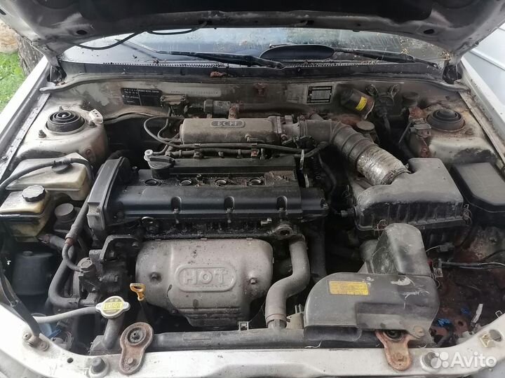 Hyundai Lantra 1.6 МТ, 1996, битый, 190 000 км