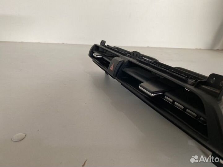 Воздуховод центральный Toyota Camry V70 2018-2021