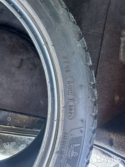 Michelin CrossClimate 2 245/40 R18 и 265/35 R18