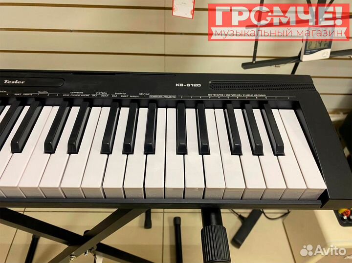 Синтезатор Tesler KB-6120
