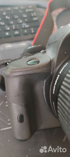 Фотоаппарат Canon EOS 100D