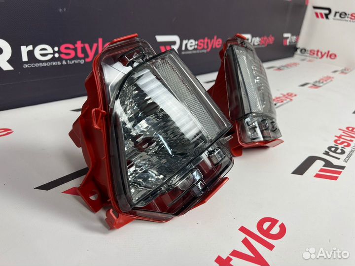 Фонари в задний бампер Lexus LX570 с 2016 D1976