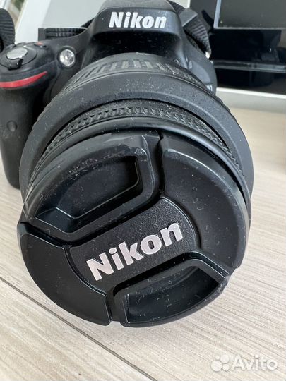 Зеркальный фотоаппарат Nikon D5200