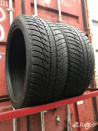 Nokian Tyres WR SUV 3 265/40 R21