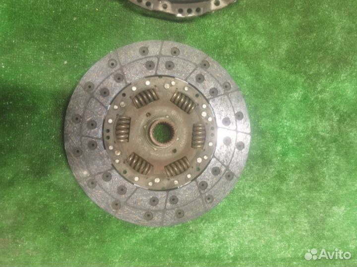 Диск сцепления с корзиной Volkswagen Touareg I 2.5