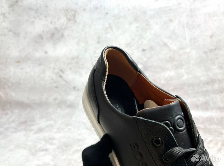 Кроссовки Boss универсальные