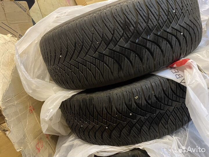 Goodride Z-401 All Season Elite 205/55 R16 H