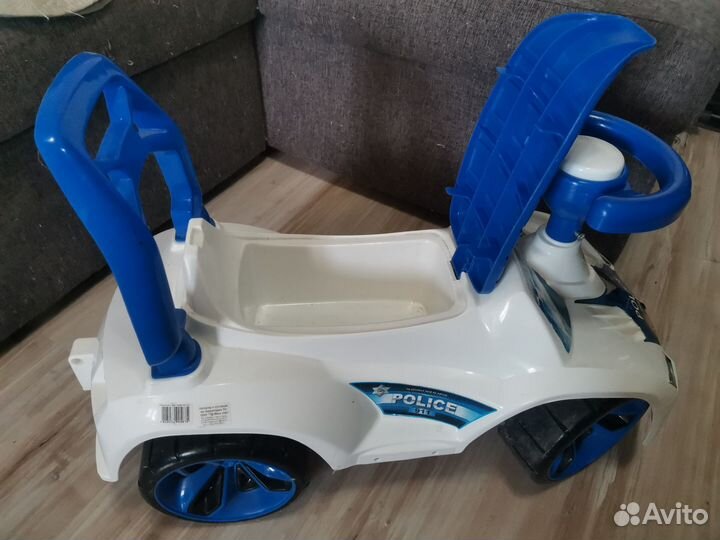 Детская машинка каталка толокар