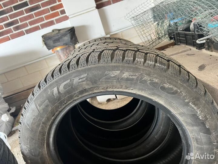 Pirelli Scorpion Ice Zero 2 255/55 R18